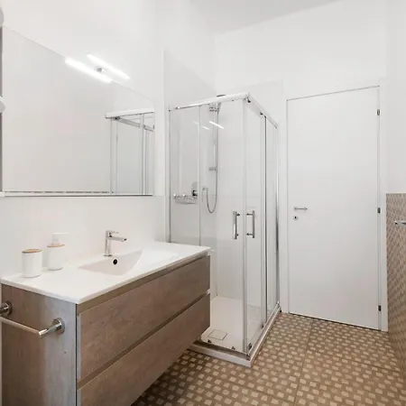 Enzina Guest house